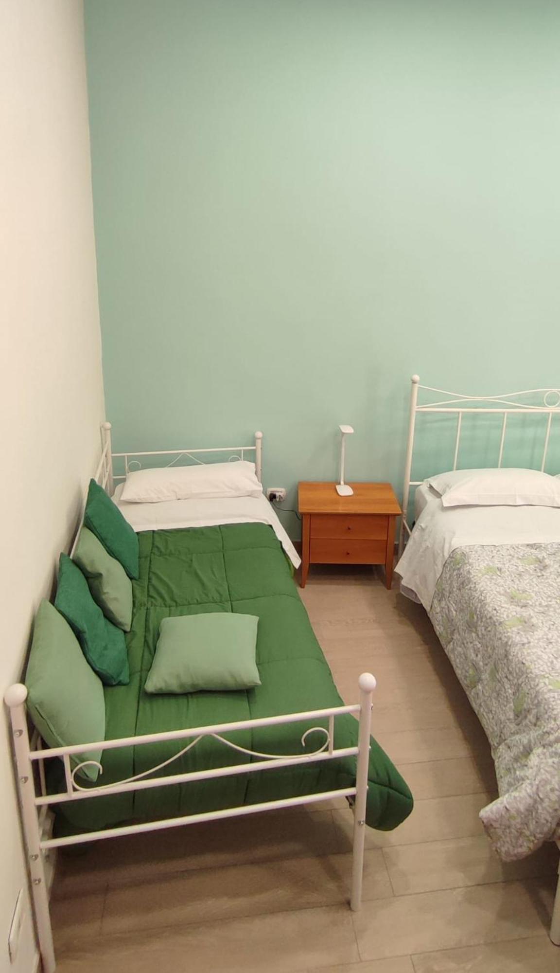Casa Vacanze Napoli Centro Carmen & Sara 外观 照片
